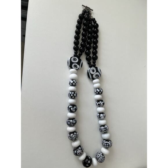 Handmade Artisan Glass Lampwork Black & White Bead Chunky Heavy Necklace 20” - Picture 4 of 9